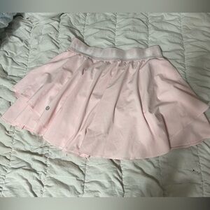 RARE lululemon court rival skirt size 6